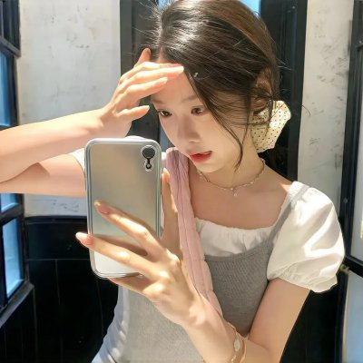 一个乖女儿的抱怨高清封面