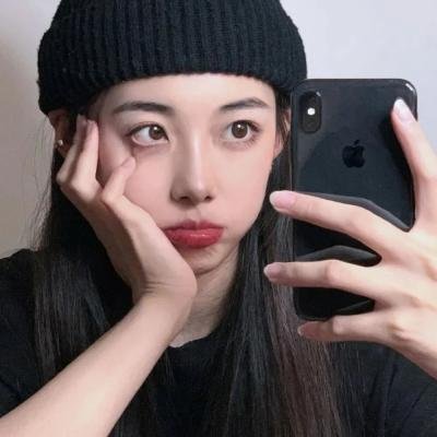 星与翼的悖论高清封面